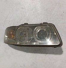 8L0941004AF feu avant droit