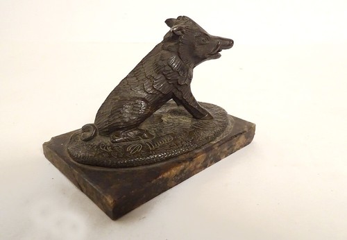 Petite sculpture presse papier - petite, presse-papier