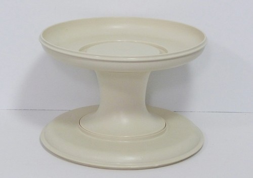 Vintage retired tupperware - retired,
