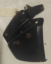 Cache latéral inf D pour