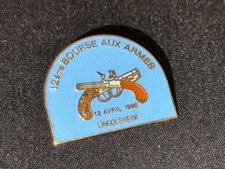 (Z9) PINS BADGE ENAMEL VINTAGE 12EME BOURSE AUX ARMES LINGOLSHEIM 1992