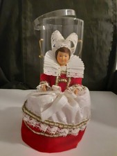 POUPEE FOLKLORIQUE REGION DE PENTHIEVRE - BOITE D'ORIGINE - TRES BON ETAT