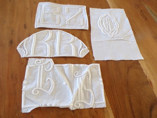 Lot monogrammes brodés - lot,