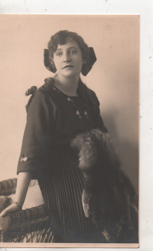 Cpa photographie femme - cpa.photographie.femme, assise