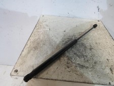 Verin de coffre CITROEN C2