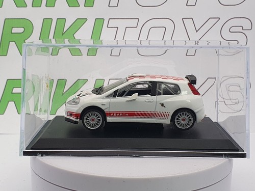 Fiat abarth grande punto - fiat,