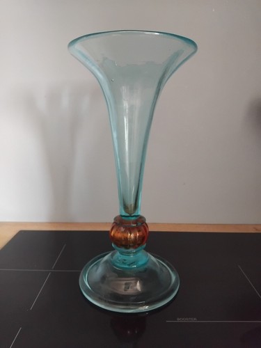 Ancien vase dit - ancien, sand