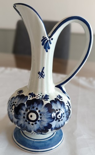 Vase vintage signé porcelaine