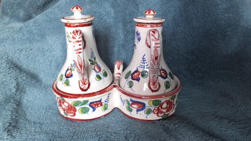 Huilier vinaigrier en - s),