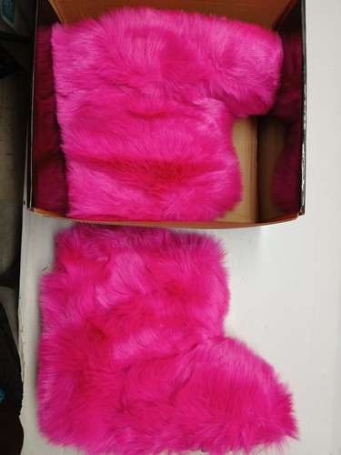 Ixu pink faux fur - pink, shaggy