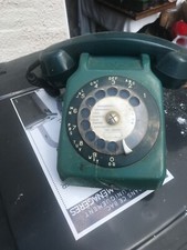 téléphone rétro des années 70 tres sypa vert