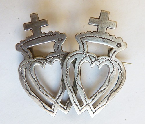 Broche coeur vendée - broche,
