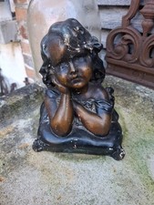 ancien petit buste fille en plâtre l'enfant au coussin