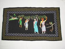 Tenture Nappe Napperon Personnages Femmes Indiennes Broderie 98 X 55cm (DIV032)