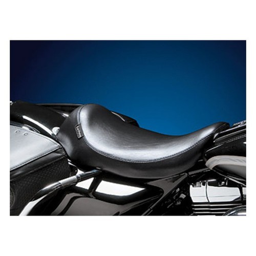 Selle simple silhouette lisse