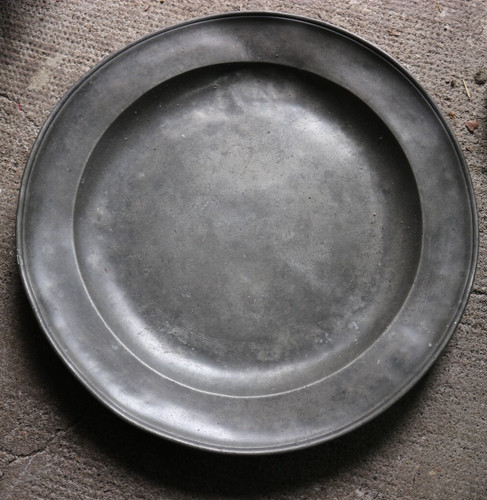 Ancien grand plat etain - plat,
