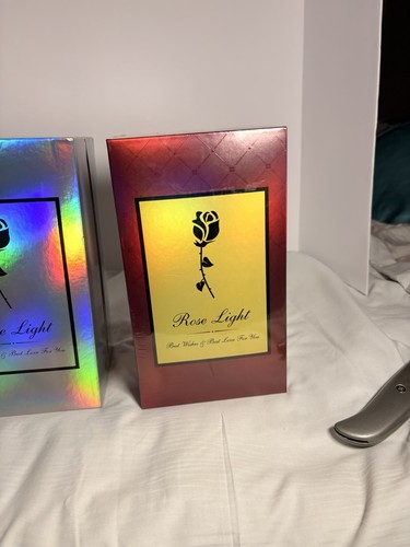 Led lighted glass rose - ,
