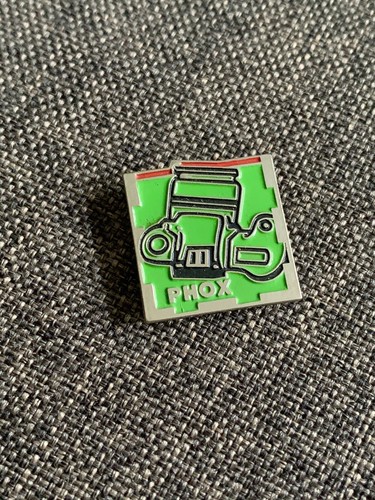 Pin photo phox - pin’s,
