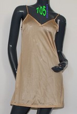 NEUF @@ NUISETTE FOND DE ROBE