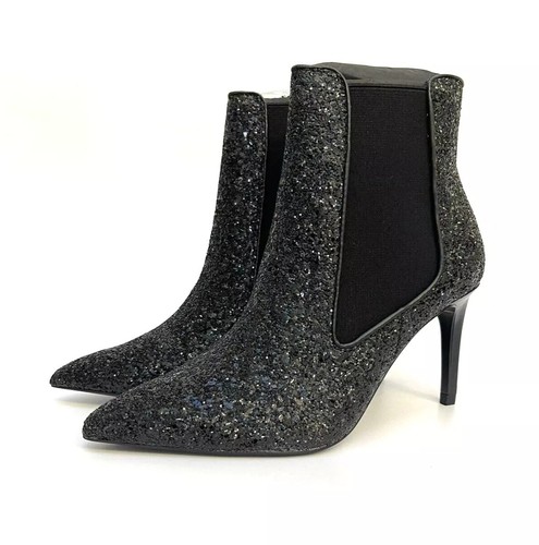 Bottes talons hauts - À,