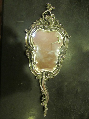 Ancien miroir face main - a, fin