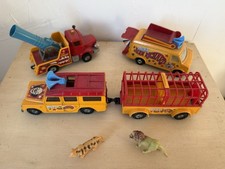 CORGI TOYS LOT DE VÉHICULES