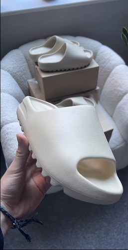 Yeezy slide - yeezy,