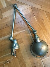 Lampe Jieldé 2 bras, de couleur verte, bon état, fonctionne , 1950/70