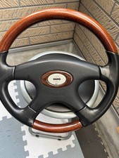 Volant cuir et bois Momo avec