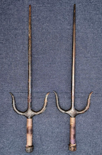 Shureido sai pair - shureido, okinawa