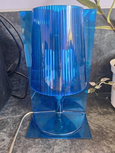 Lampe table kartell - table, modèle