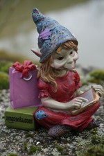 170213  FIGURINE TROLL  PORTABLE AVEC CADEAUX NOEL TROLLS  PIXIE ELFE PIXIES FEE