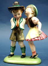 Keramos Stephan Dakon, Couple