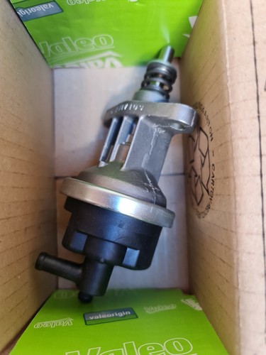 Pompe carburant valeo - pompe,