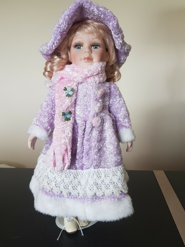 Poupee collection en - collection,