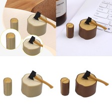 mini accessoires jardin, hache et piquet en bois à l'échelle 1/12,