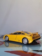 Bugatti EB 110 Burago 1:18