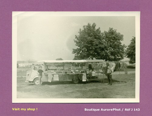 Photo vintage vieux fourgon - vieux,