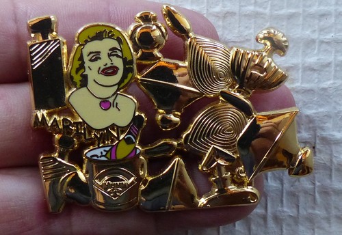 Grand pin pins marilyn - grand,
