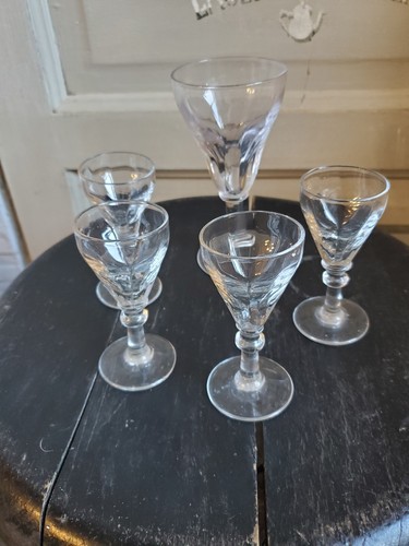Lot verres anciens 1 - 5,