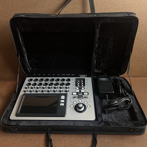Qsc touchmix digital mixer - touchmix, 16