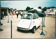 VELAM ISETTA 1957 Mini Voiture MARSEILLE 1996  PHOTO AMATEUR   CPAS3
