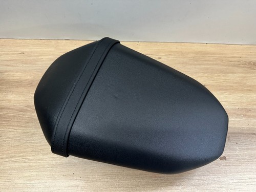 Une selle passager - une, arriere