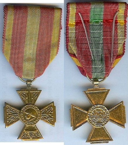 Médaille croix combattant - croix,