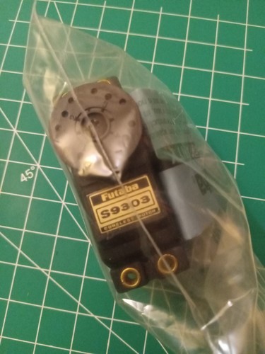 Futaba s9303 metal gear - futaba,