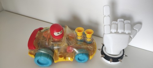 Voiture vintage plastique