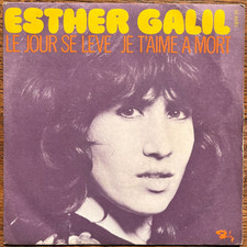 Esther Galil – Le Jour Se