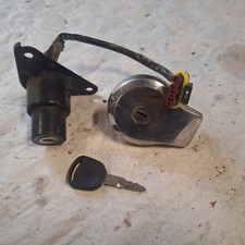 KIT SERRURES NEIMAN + BOUCHON DE RESERVOIR KEEWAY 250 SUPERSHADOW