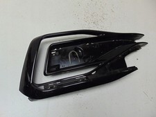 GRILLE PARE CHOC DROITE VW