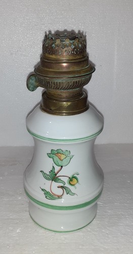 Lampe dite de couturiere - dite,